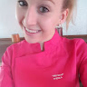 Meet your Posher, Justine